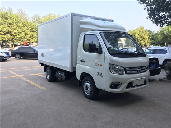 国六福田祥菱M1后双轮冷藏车