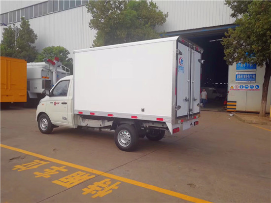 国六福田祥菱V冷藏车