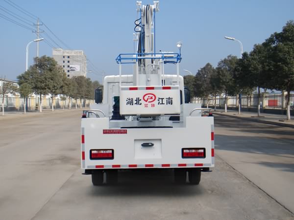 东风20米高空作业车