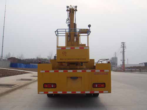 东风天锦20米高空作业车