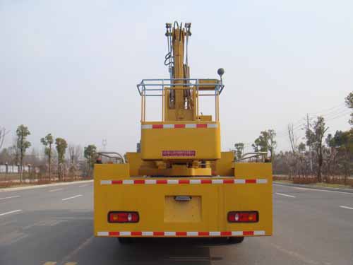 东风天锦22米高空作业车