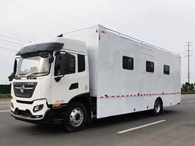 东风餐车
