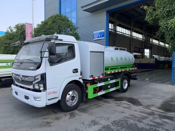 东风5方纯电动吸粪车