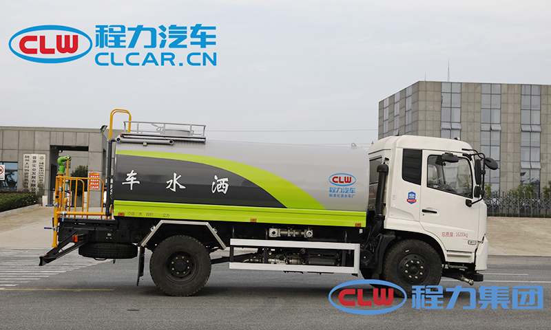 国六大福瑞卡 9.2吨 洒水车